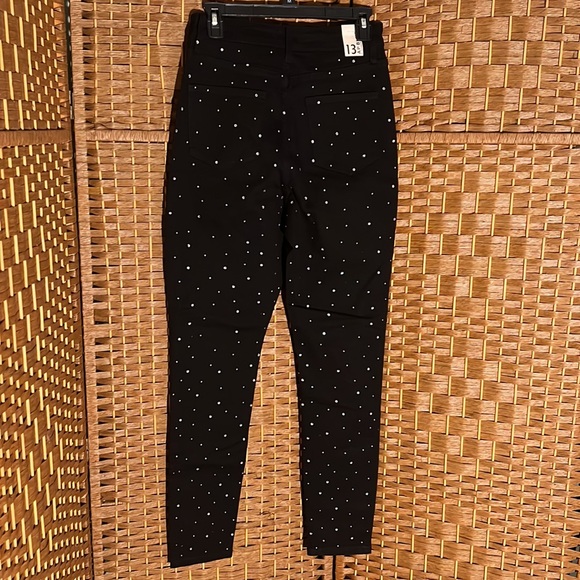 Jeans - Picture 5 of 6